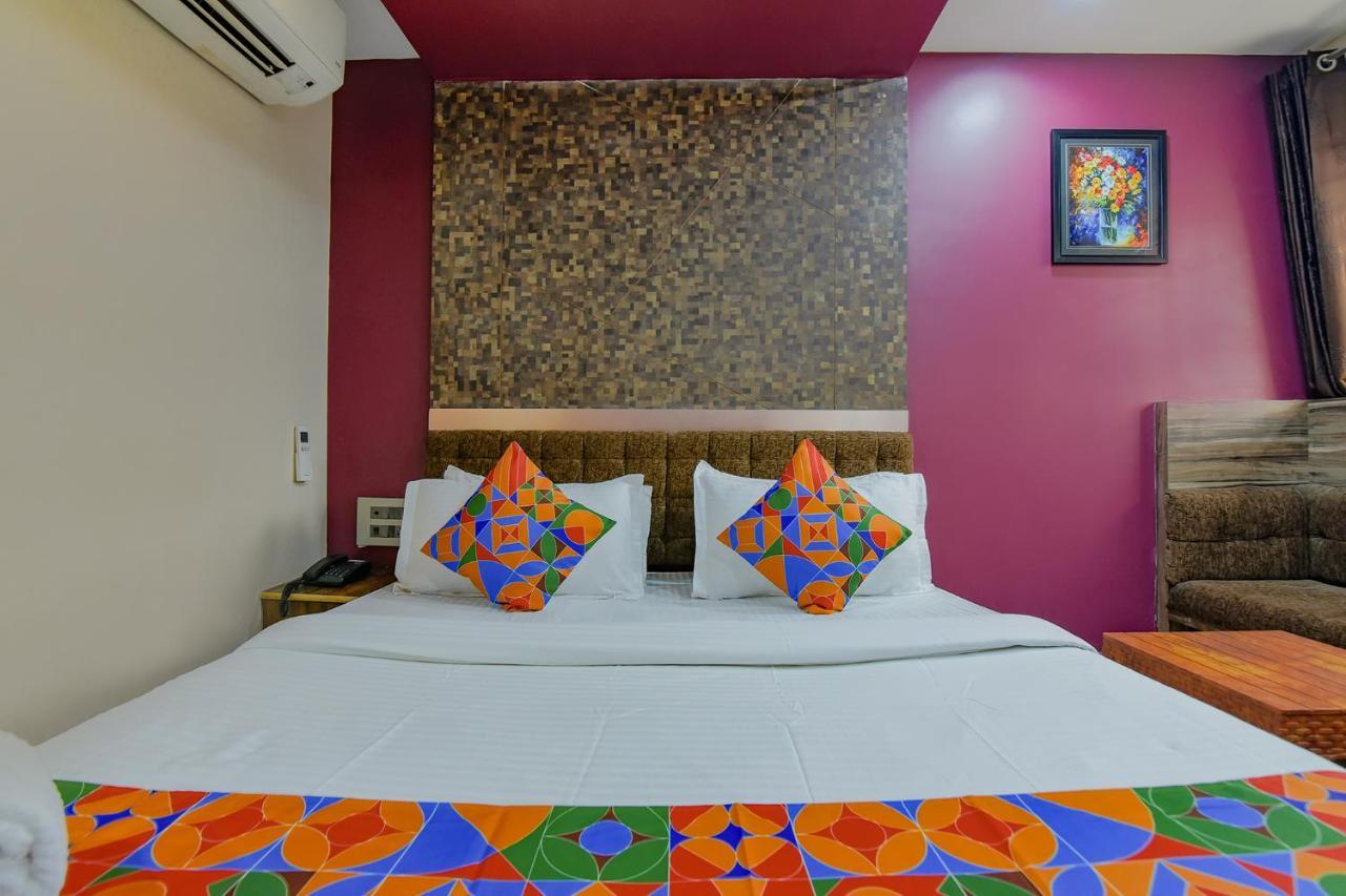 Fabhotel Middleton Desire - Nr Niladri Vihar Square Hotel 3*
